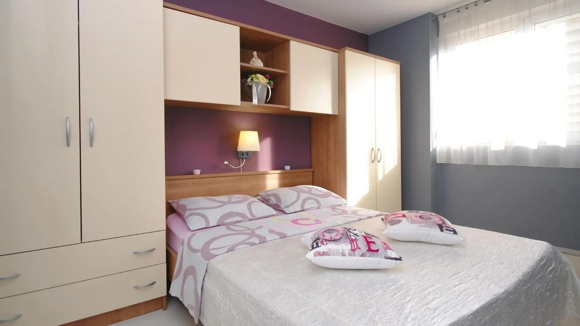 Apartment Antea - One Bedroom Apartment Split